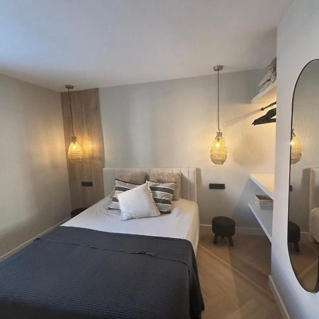 Apartamento Amar - 150M From The Arenal Beach - Private Parking - Completely Renovated Шабія Екстер'єр фото